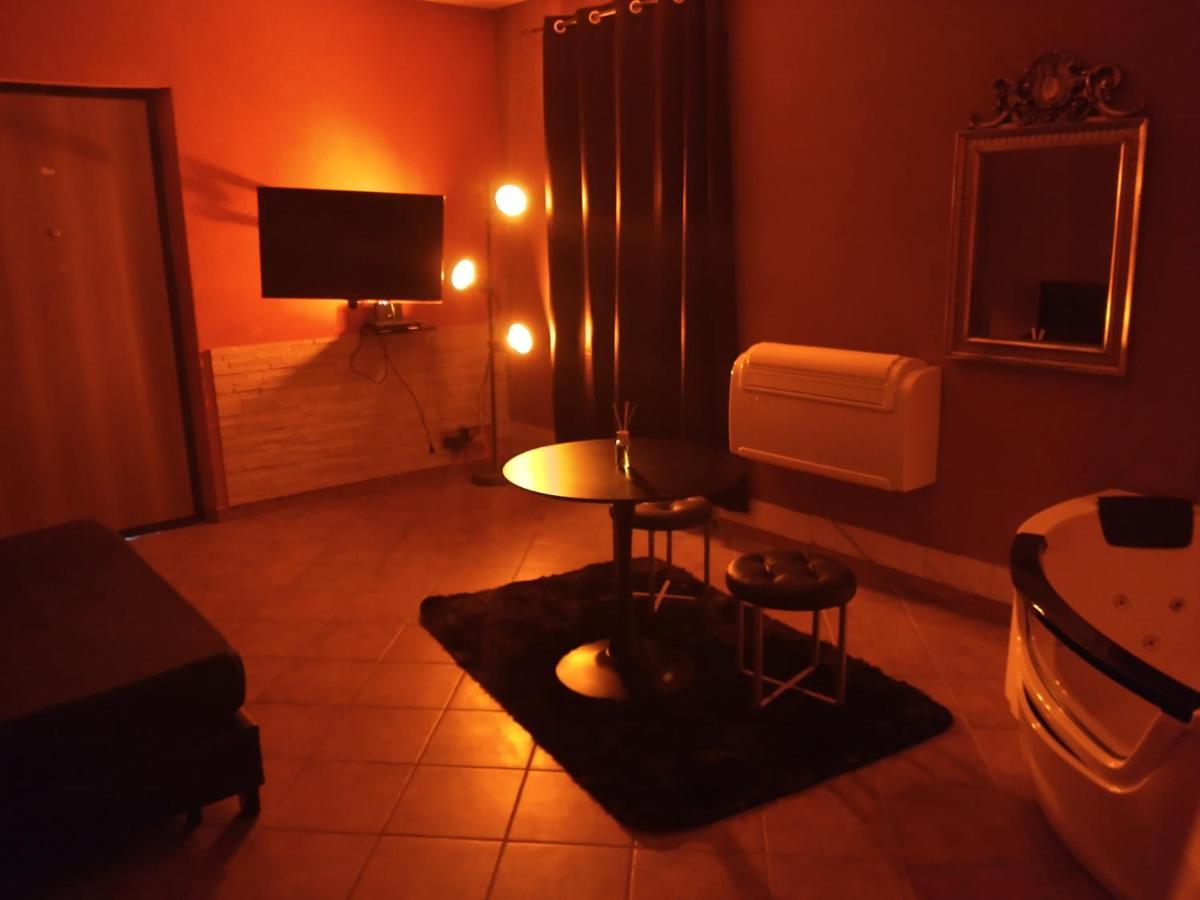 Merope Idrosuite Serralta Extérieur photo